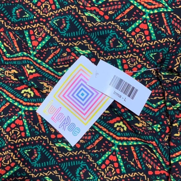 LulaRoe Tops - Picture 5 of 5